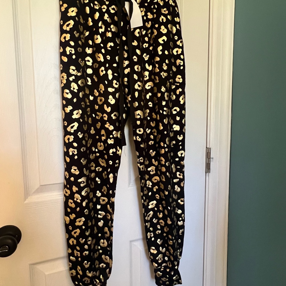 Terez Stylish Black and Gold Leopard Print Women's Pants
